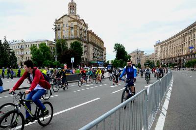Велопробег на Крещатике в Киеве